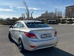 Hyundai Accent-4