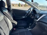 Hyundai Accent-7