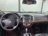 Hyundai Santa Fe-18
