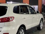Hyundai Santa Fe-10