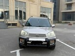 Toyota RAV4-1