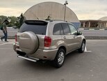 Toyota RAV4-3
