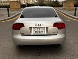 Audi A4-2
