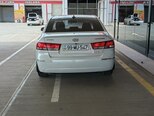 Hyundai Sonata-6