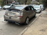 Toyota Prius-12