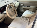 Nissan Tiida-11