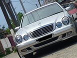 Mercedes E 240-4