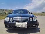 Mercedes E 220-1