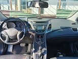 Hyundai Elantra-3