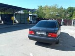 Mercedes E 200-2