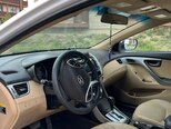 Hyundai Elantra-5