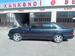 Mercedes E 200-5