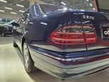 Mercedes E 270-7
