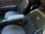 Toyota Prius-12