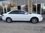 Hyundai Sonata-4