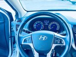Hyundai Accent-14