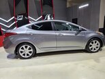 Hyundai Elantra-7