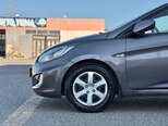 Hyundai Accent-3
