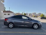 Hyundai Accent-5