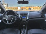 Hyundai Accent-10