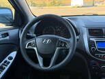 Hyundai Accent-11