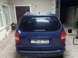 Opel Zafira-10