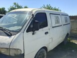 Kia Pregio-2