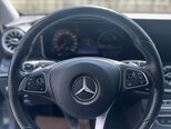 Mercedes E 300 4MATIC-13
