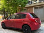 Nissan Tiida-5