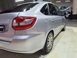 LADA (VAZ) Granta-9