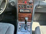 Mercedes E 200-12