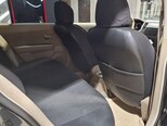 Nissan Tiida-10