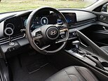 Hyundai Elantra-12