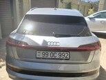 Audi e-tron-2