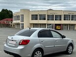 Kia Pride-5