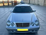 Mercedes E 270-3