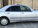 Mercedes E 270-15
