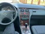 Mercedes E 270-19