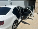 Volkswagen Jetta-6