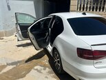Volkswagen Jetta-11