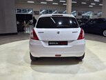 Suzuki Swift-6