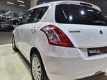 Suzuki Swift-7