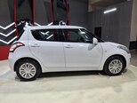 Suzuki Swift-9