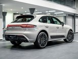 Porsche Macan-5