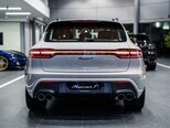 Porsche Macan-6