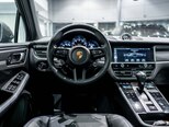 Porsche Macan-10