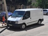 Ford Transit-10