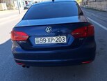 Volkswagen Jetta-2