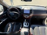 Hyundai Santa Fe-8