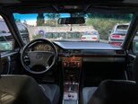 Mercedes E 200-2